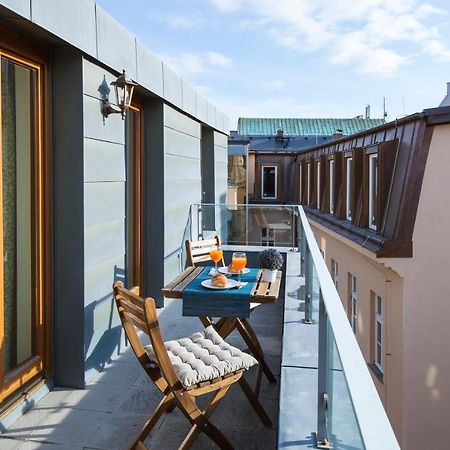 Modern Apartment Charvatova Prága Kültér fotó