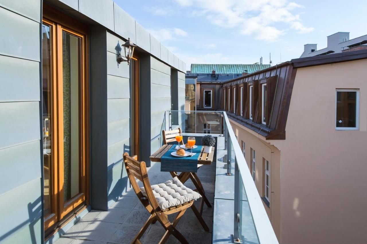 Modern Apartment Charvatova Prága Kültér fotó