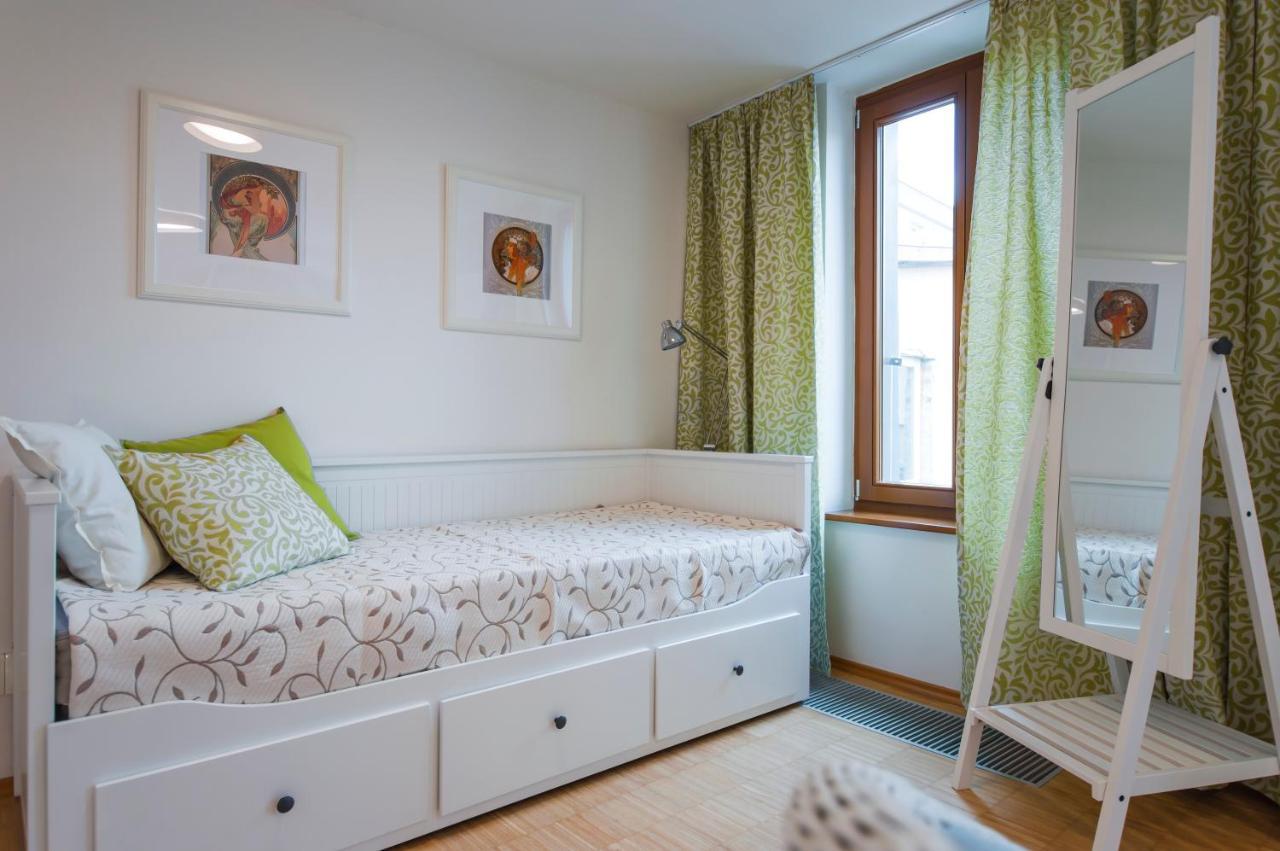 Modern Apartment Charvatova Prága Kültér fotó