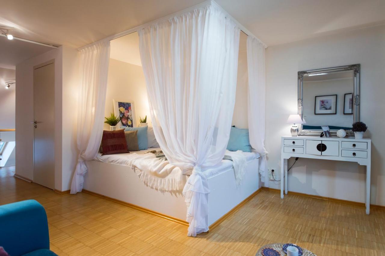 Modern Apartment Charvatova Prága Kültér fotó