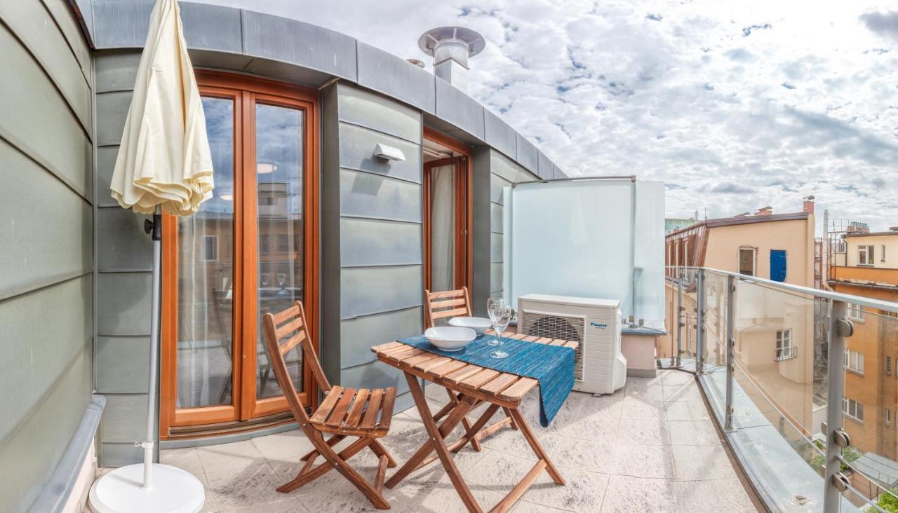 Modern Apartment Charvatova Prága Kültér fotó